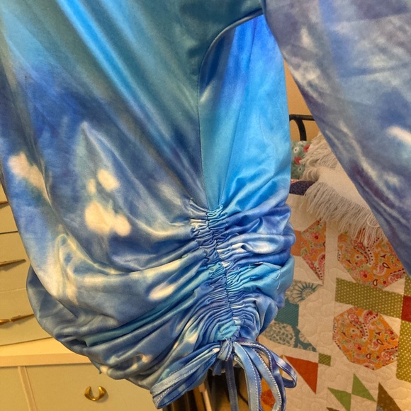 X&Z Stretchy Blue Tie Dye Dress/Shirt - Picture 2 of 6